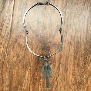 BEAUTIFUL, unique necklace!